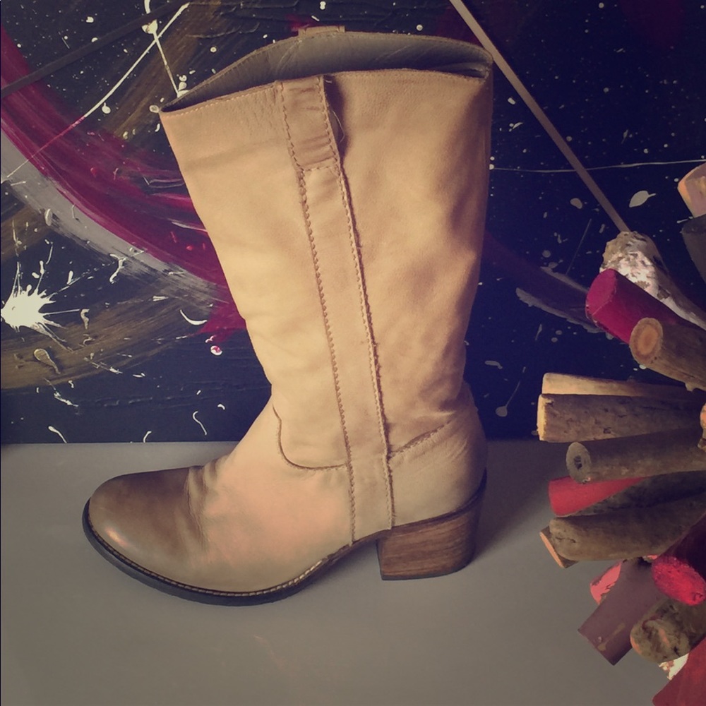 Vero Cuoio Boots!
